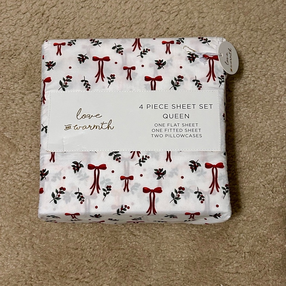 🎄Love & Warmth Christmas Queen Sheet Set with Red Bows